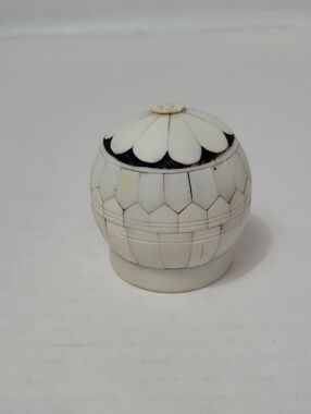 White Floral Inlay Decorative Accent Box - Brand: